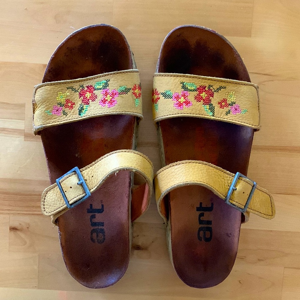 Leather Yellow Art company slider sandal comfortable!